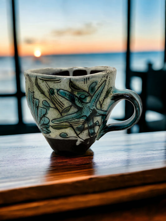 Black Stoneware Seashell Mug