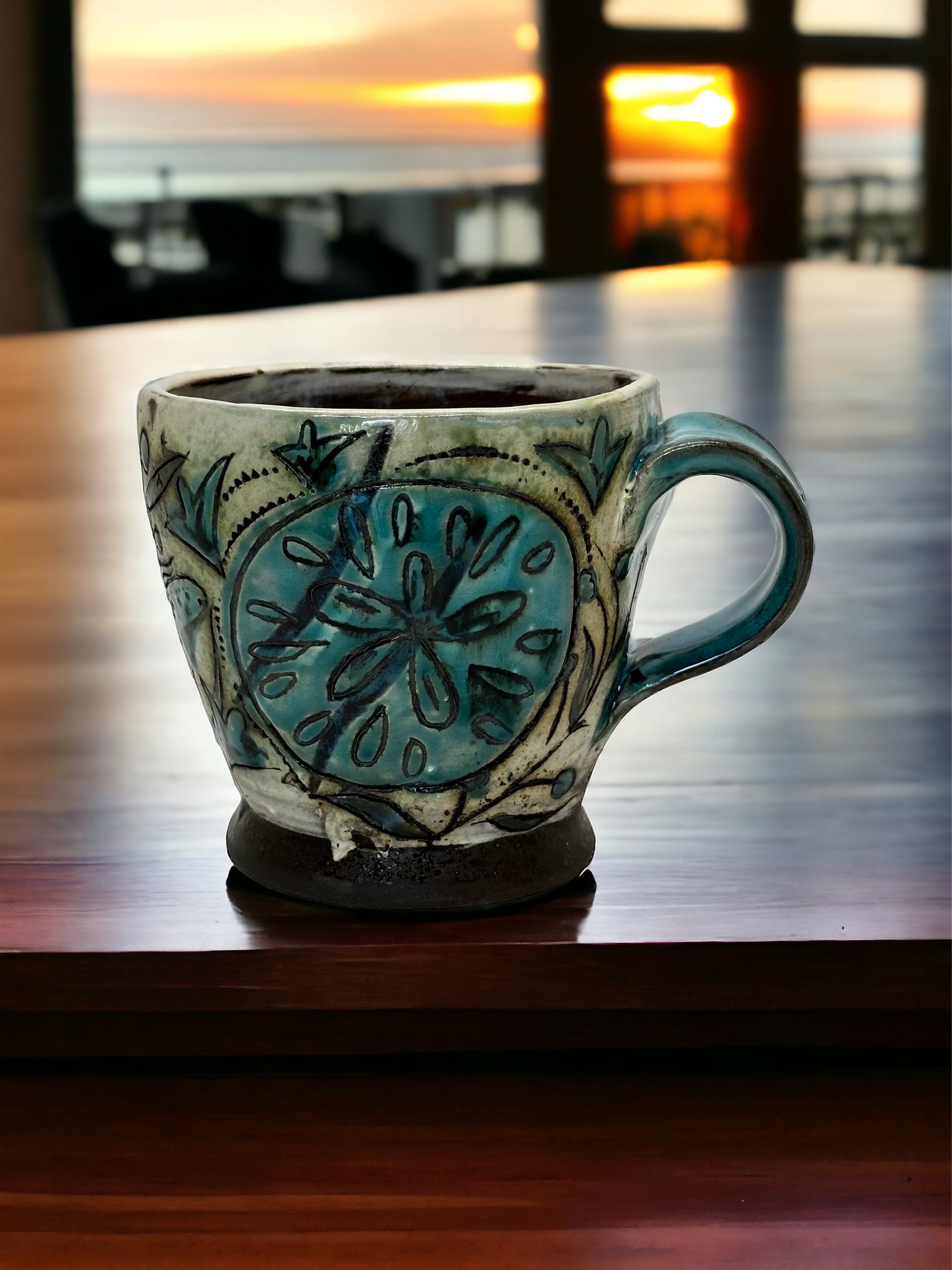 Black Stoneware Seashell Mug