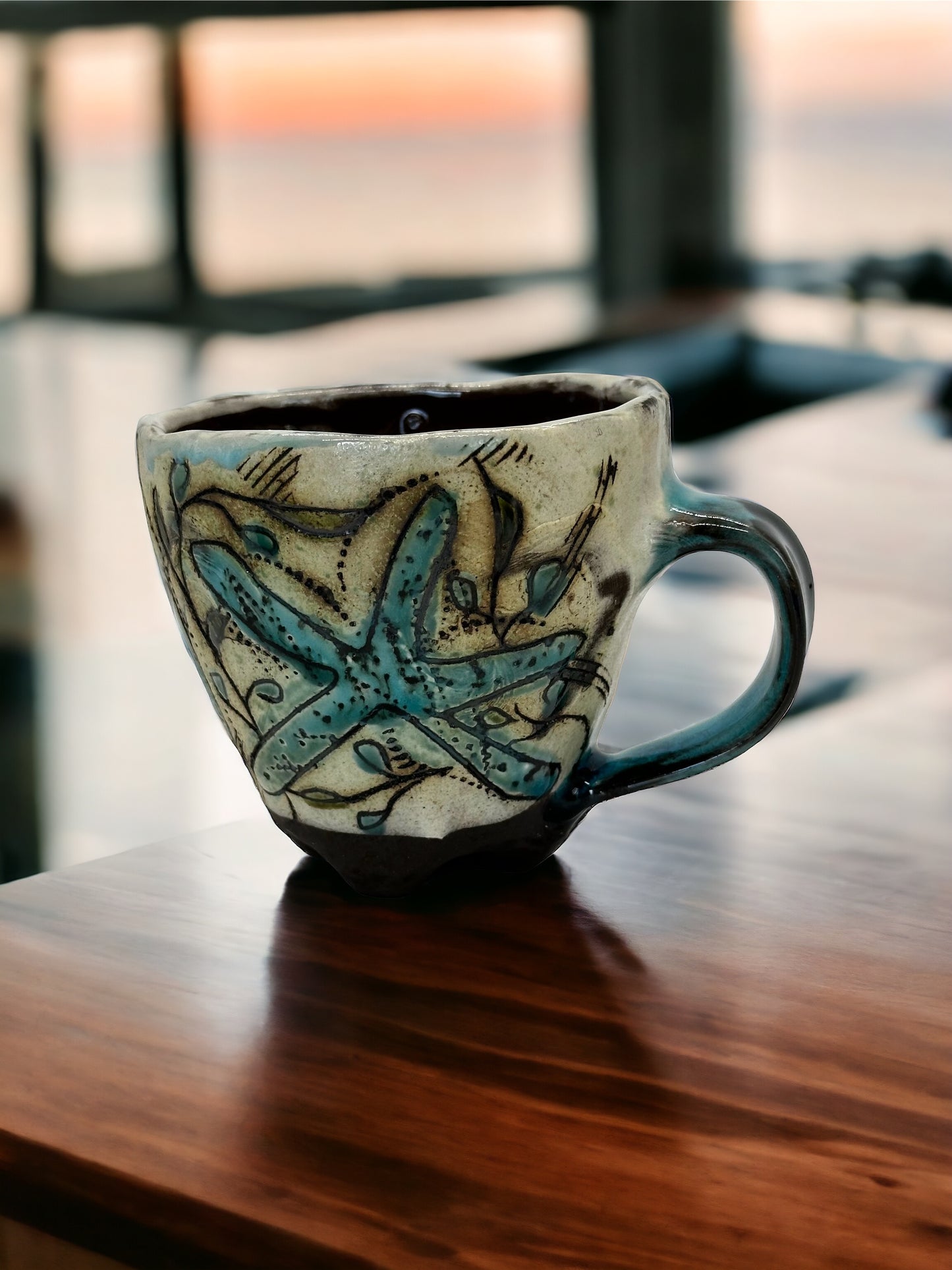 Black Stoneware Seashell Mug