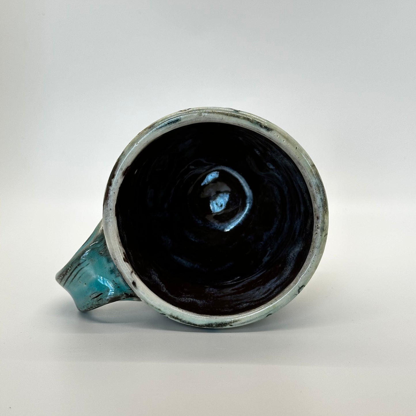 Black Stoneware Seashell Mug