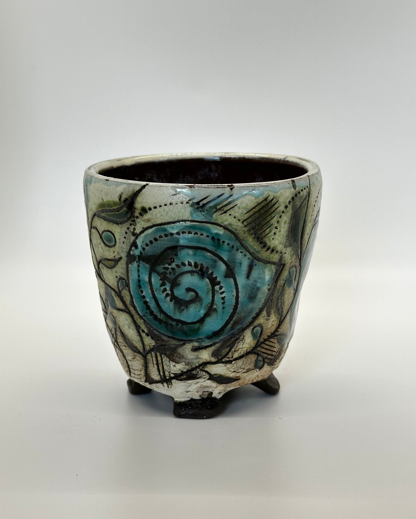 Black Stoneware Seashell Mug