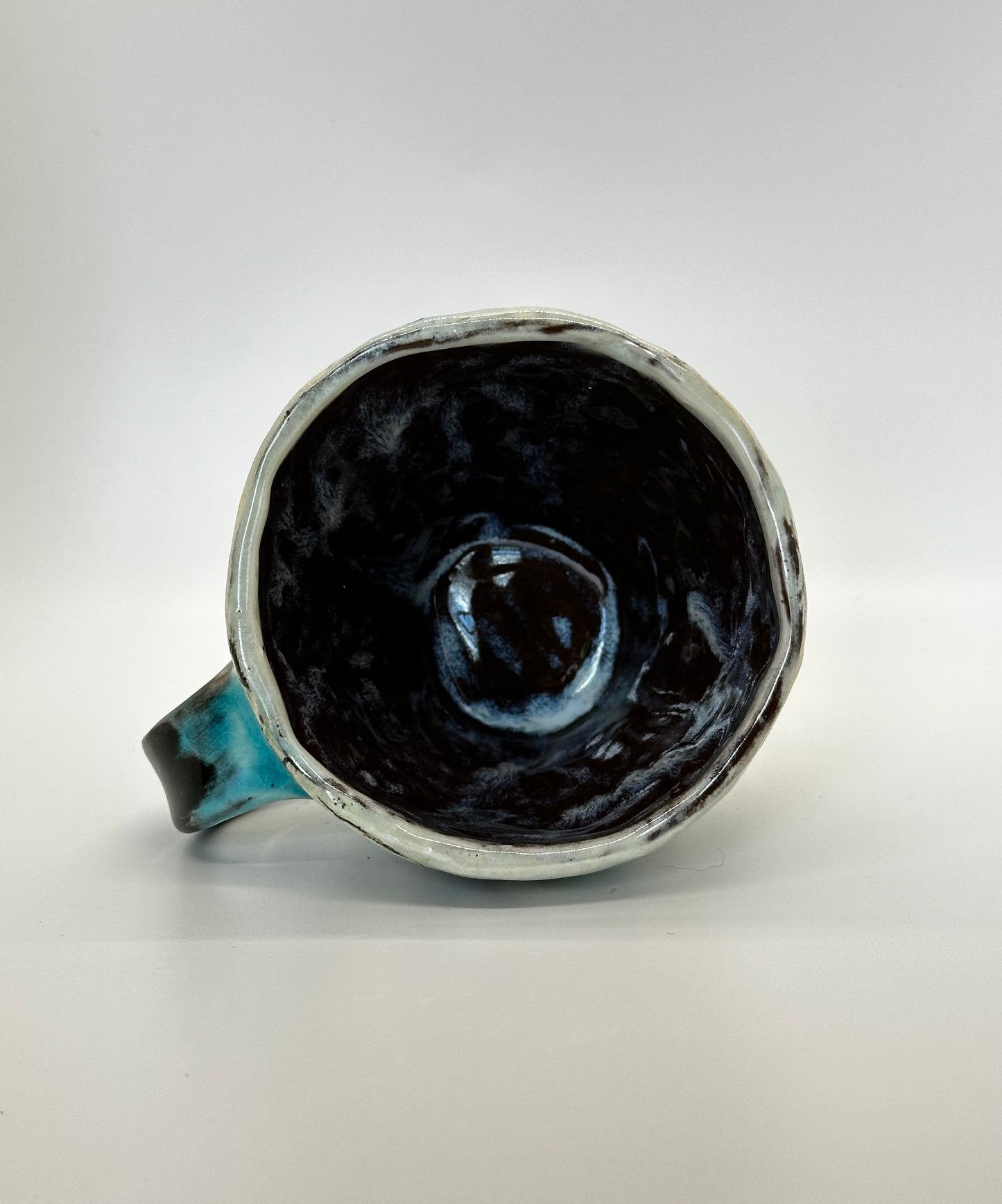 Black Stoneware Seashell Mug