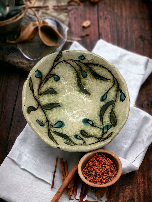 Small Stoneware Vine Bowl